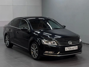 Седан Volkswagen Passat 2013 года, 1197000 рублей, Красноярск