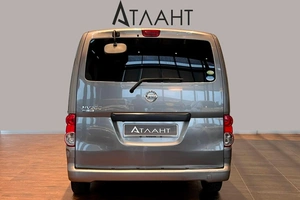 Минивэн Nissan NV200 2010 года, 979000 рублей, Красноярск