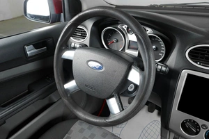 Седан Ford Focus 2008 года, 599000 рублей, Тюмень