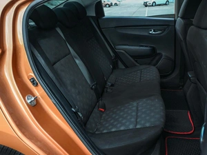 Седан Kia Rio 2018 года, 1499000 рублей, Кирилловка