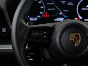 Внедорожник Porsche Cayenne 2024 года, 15497077 рублей, Москва