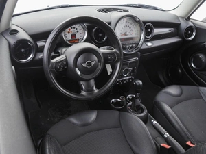 Хетчбэк MINI Cooper 2011 года, 929000 рублей, Волгоград