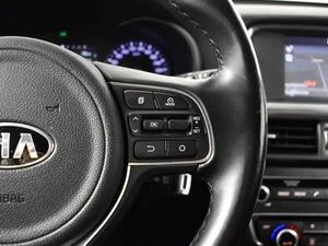 Седан Kia Optima 2018 года, 1735100 рублей, Казань