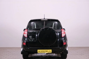 Внедорожник Toyota RAV4 2011 года, 1699000 рублей, Омск
