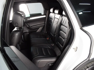 Внедорожник Volkswagen Touareg 2016 года, 3000000 рублей, Ростов-на-Дону