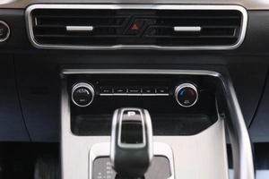 Внедорожник Geely Coolray 2021 года, 1799000 рублей, Омск