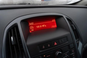 Хетчбэк Opel Astra GTC 2012 года, 879000 рублей, Саратов