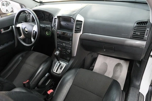 Внедорожник Chevrolet Captiva 2010 года, 1089000 рублей, Омск