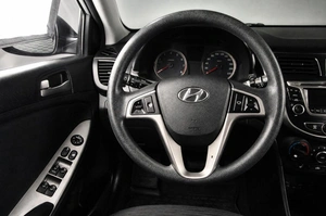 Седан Hyundai Solaris 2015 года, 1119000 рублей, Челябинск