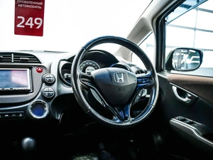 Универсал Honda Fit Shuttle 2012 года, 1100000 рублей, Красноярск