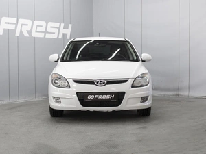 Хетчбэк Hyundai i30 2010 года, 730000 рублей, Омск