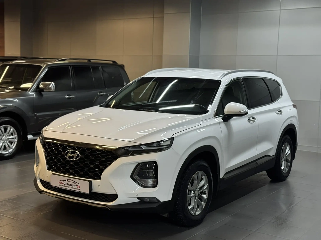 Внедорожник Hyundai Santa Fe 2020 года, 3117000 рублей, Красноярск