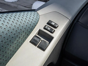 Хетчбэк Toyota Yaris 2007 года, 650000 рублей, Краснодар