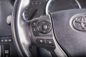 Минивэн Toyota Voxy 2014 года, 2019000 рублей, Томск