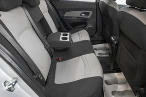 Хетчбэк Chevrolet Cruze 2012 года, 799000 рублей, Барнаул
