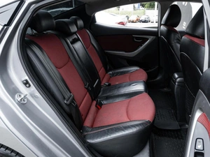 Седан Hyundai Elantra 2011 года, 850000 рублей, Ставрополь