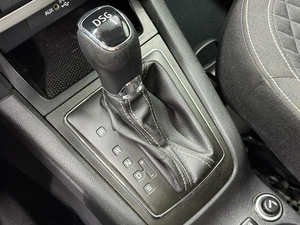 Внедорожник Skoda Yeti 2016 года, 1025000 рублей, Красноярск