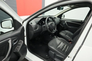 Внедорожник Renault Duster 2015 года, 1630000 рублей, Курск