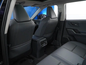 Внедорожник Toyota RAV4 2026 года, 4247434 рублей, Москва