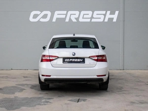 Лифтбек Skoda Superb 2018 года, 1950000 рублей, Краснодар