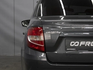Седан ВАЗ (LADA) Granta 2021 года, 750000 рублей, Омск