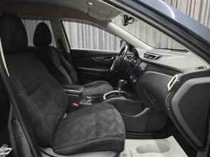 Внедорожник Nissan X-Trail 2015 года, 1685000 рублей, Красноярск