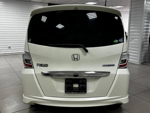 Минивэн Honda Freed 2012 года, 999000 рублей, Ачинск