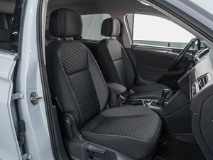 Внедорожник Volkswagen Tiguan 2018 года, 2799000 рублей, Сургут