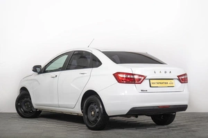 Седан ВАЗ (LADA) Vesta 2018 года, 889000 рублей, Томск