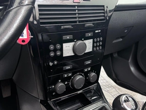 Кабриолет Opel Astra 2007 года, 999000 рублей, Орёл