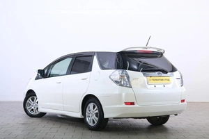 Универсал Honda Fit Shuttle 2011 года, 849000 рублей, Омск