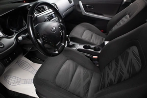 Хетчбэк Kia Ceed 2015 года, 1309000 рублей, Оренбург