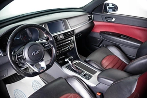 Седан Kia Optima 2018 года, 1959000 рублей, Пермь