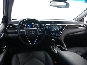Седан Toyota Camry 2021 года, 3399055 рублей, Москва