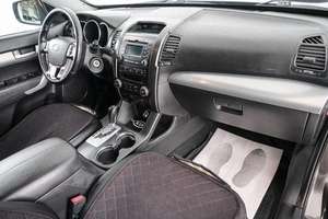 Внедорожник Kia Sorento 2012 года, 1499000 рублей, Красноярск