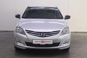 Седан Hyundai Solaris 2015 года, 820000 рублей, Брянск