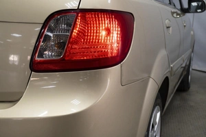 Седан Kia Rio 2010 года, 590000 рублей, Омск