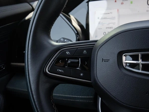 Внедорожник Geely Monjaro 2023 года, 3250000 рублей, Большой Сочи