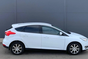 Хетчбэк Ford Focus 2018 года, 935000 рублей, Солонцы