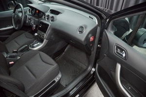 Хетчбэк Peugeot 308 2012 года, 747000 рублей, Красноярск