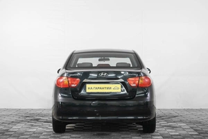 Седан Hyundai Elantra 2010 года, 599000 рублей, Кемерово