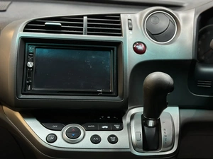 Минивэн Honda Stream 2010 года, 967000 рублей, Красноярск