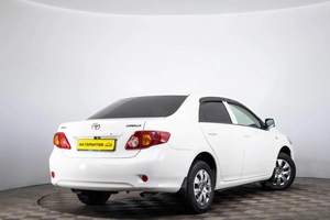 Седан Toyota Corolla 2008 года, 729000 рублей, Пермь