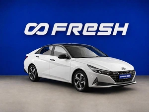 Седан Hyundai Elantra 2021 года, 1957196 рублей, Москва
