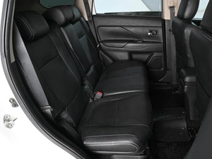 Внедорожник Mitsubishi Outlander 2016 года, 1849000 рублей, Аксай