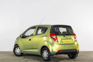 Хетчбэк Chevrolet Spark 2012 года, 819000 рублей, Тюмень