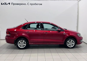 Седан Volkswagen Polo 2015 года, 1149000 рублей, Красноярск