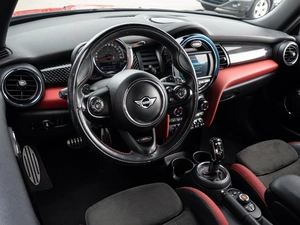 Хетчбэк MINI John Cooper Works 2019 года, 3350000 рублей, Краснодар