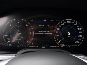 Внедорожник Volkswagen Touareg 2018 года, 5100000 рублей, Краснодар