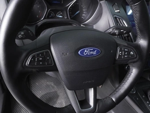 Седан Ford Focus 2015 года, 930000 рублей, Ростов-на-Дону